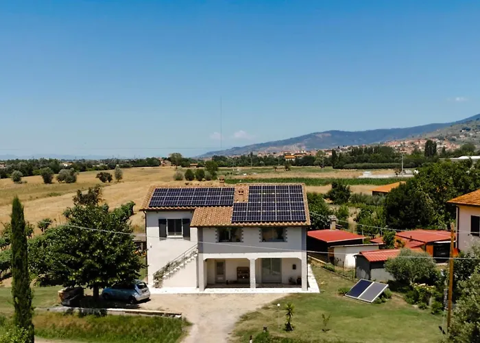 Netik - Tuscan Vineyard Escape